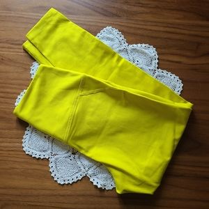 Girlfriend Collective 7/8th Leggings in Chartreuse